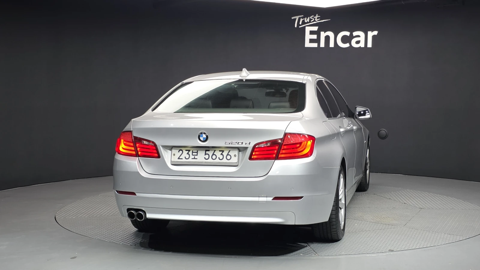 BMW 520 D, снимка 4 - Автомобили и джипове - 55404687