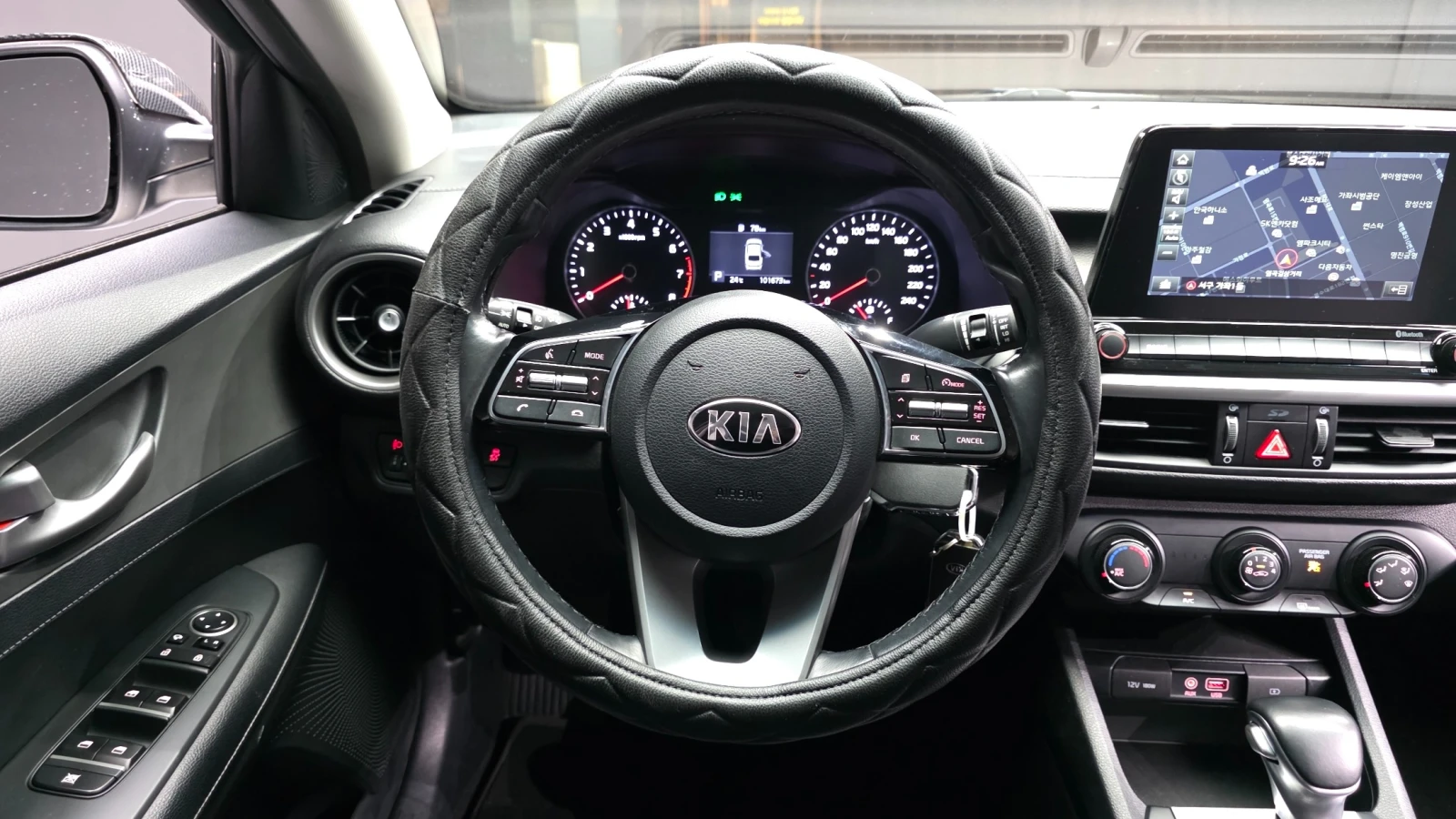 Kia K3 LUXURY , снимка 9 - Автомобили и джипове - 55594869
