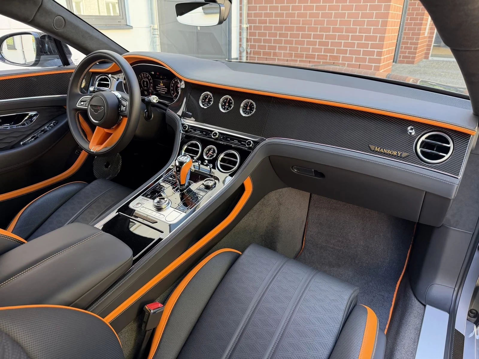 Bentley Continental gt SPEED FIRST EDITION MANSORY/360/HEAD UP/CERAMIC, снимка 16 - Автомобили и джипове - 55952550
