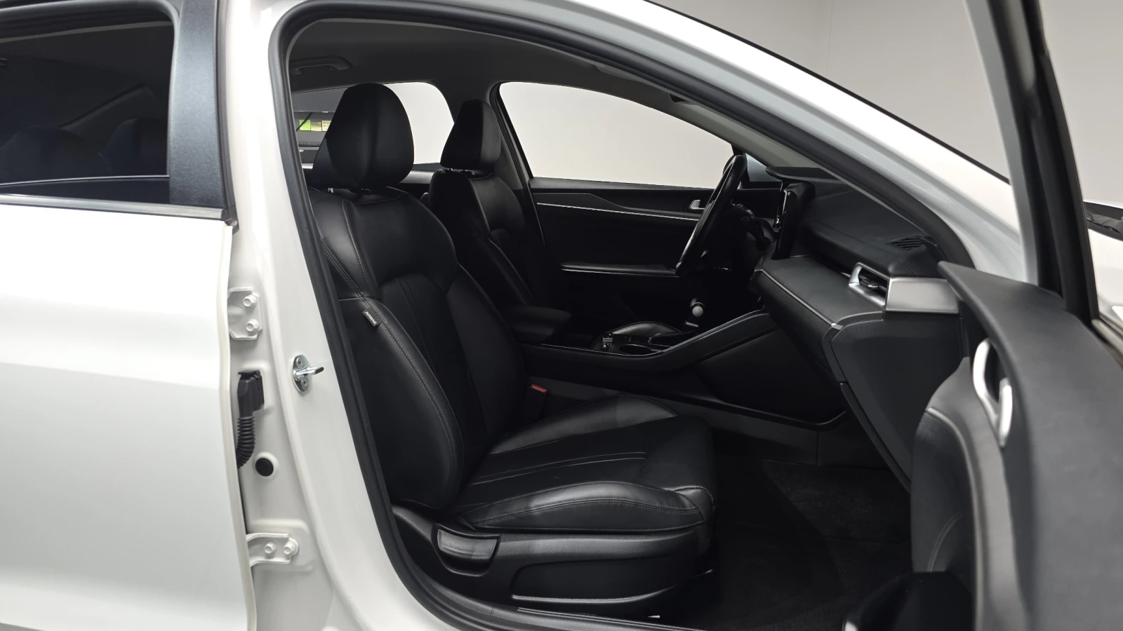 Kia K5 2.0 LPI Standard autogeorge.com, снимка 15 - Автомобили и джипове - 56138397