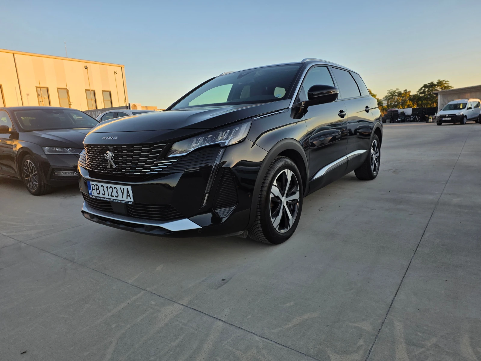 Peugeot 5008 С-Гаранция-7м-А/Т-130кс