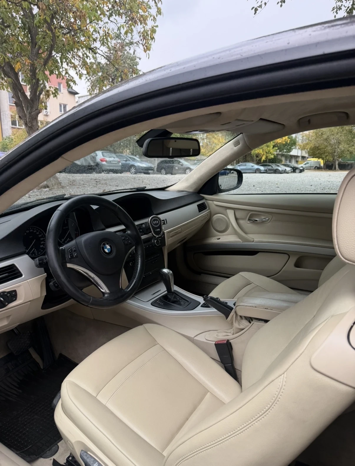 BMW 320 FACELIFT X-DRIVE NAVI , снимка 7 - Автомобили и джипове - 56449036