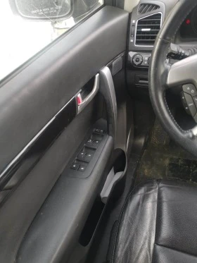 Chevrolet Captiva 2.2 D, снимка 13