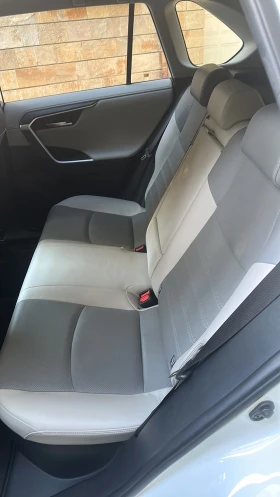Toyota Rav4 2.5 Hybrid AWD Luxury Premium, снимка 10
