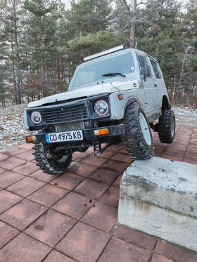 ������ Suzuki Samurai