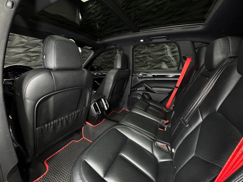 Porsche Cayenne Sport Chrono* BOSE* Подгрев, снимка 8 - Автомобили и джипове - 52447741