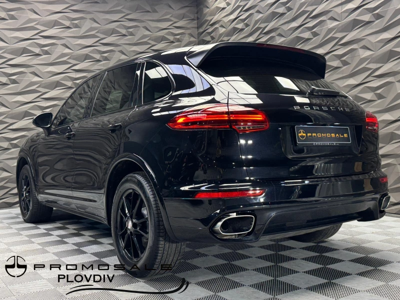 Porsche Cayenne Sport Chrono* BOSE* Подгрев, снимка 3 - Автомобили и джипове - 52447741