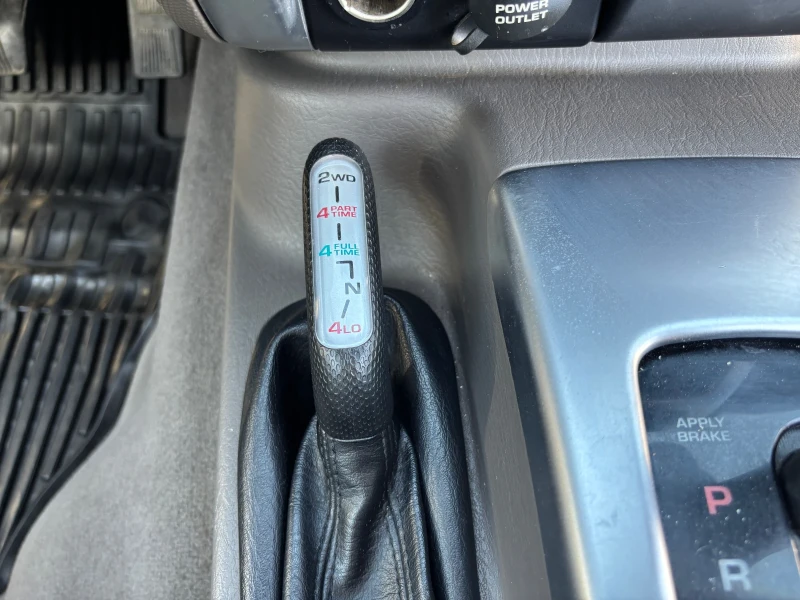 Jeep Cherokee 3.7 бензин + газ, снимка 15 - Автомобили и джипове - 52789923