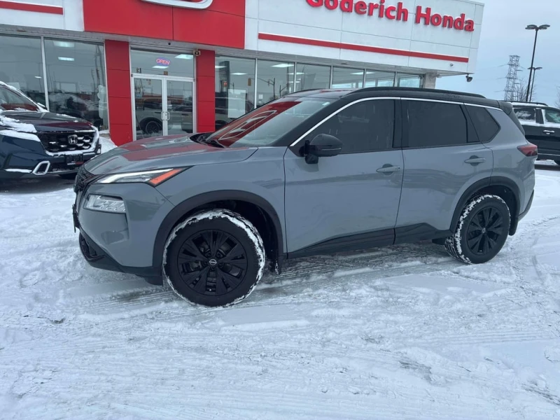 Nissan Rogue * SV * CARFAX * БЕЗ ПЪРВОНАЧАЛНА ВНОСКА, снимка 2 - Автомобили и джипове - 53005542