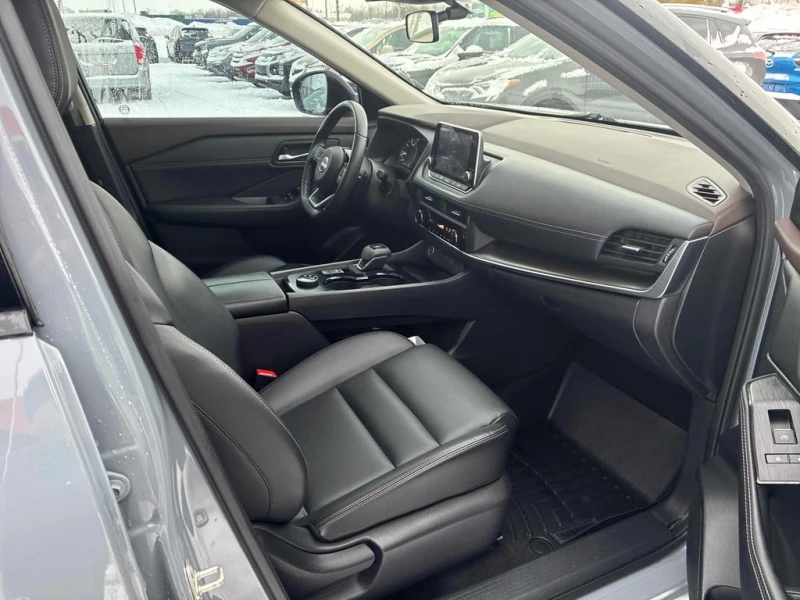 Nissan Rogue * SV * CARFAX * БЕЗ ПЪРВОНАЧАЛНА ВНОСКА, снимка 12 - Автомобили и джипове - 53005542