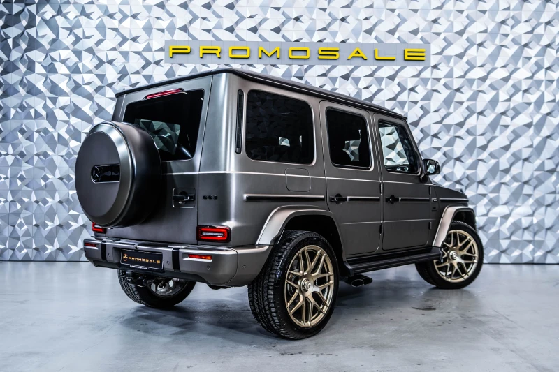 Mercedes-Benz G 63 AMG Burmester* 360* Pano, снимка 4 - Автомобили и джипове - 53597310