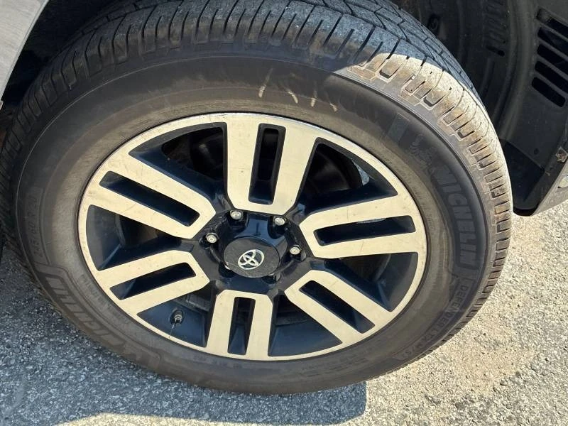 Toyota 4runner * 2 КЛЮЧА * ОПЦИЯ ЗА ФИНАНСИРАНЕ * CARFAX, снимка 17 - Автомобили и джипове - 55233164