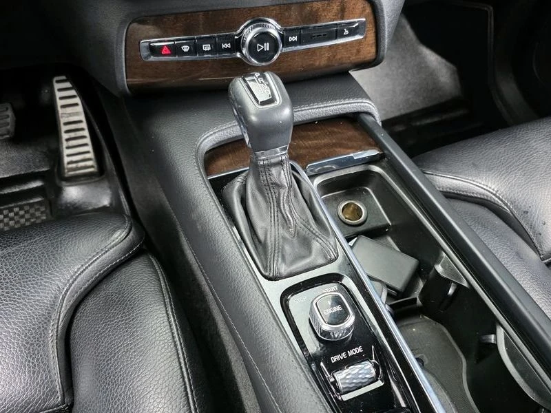 Volvo Xc90 D5 Momentum| 235�.�.| ���.��������� | Mobile.bg � ����������� 9