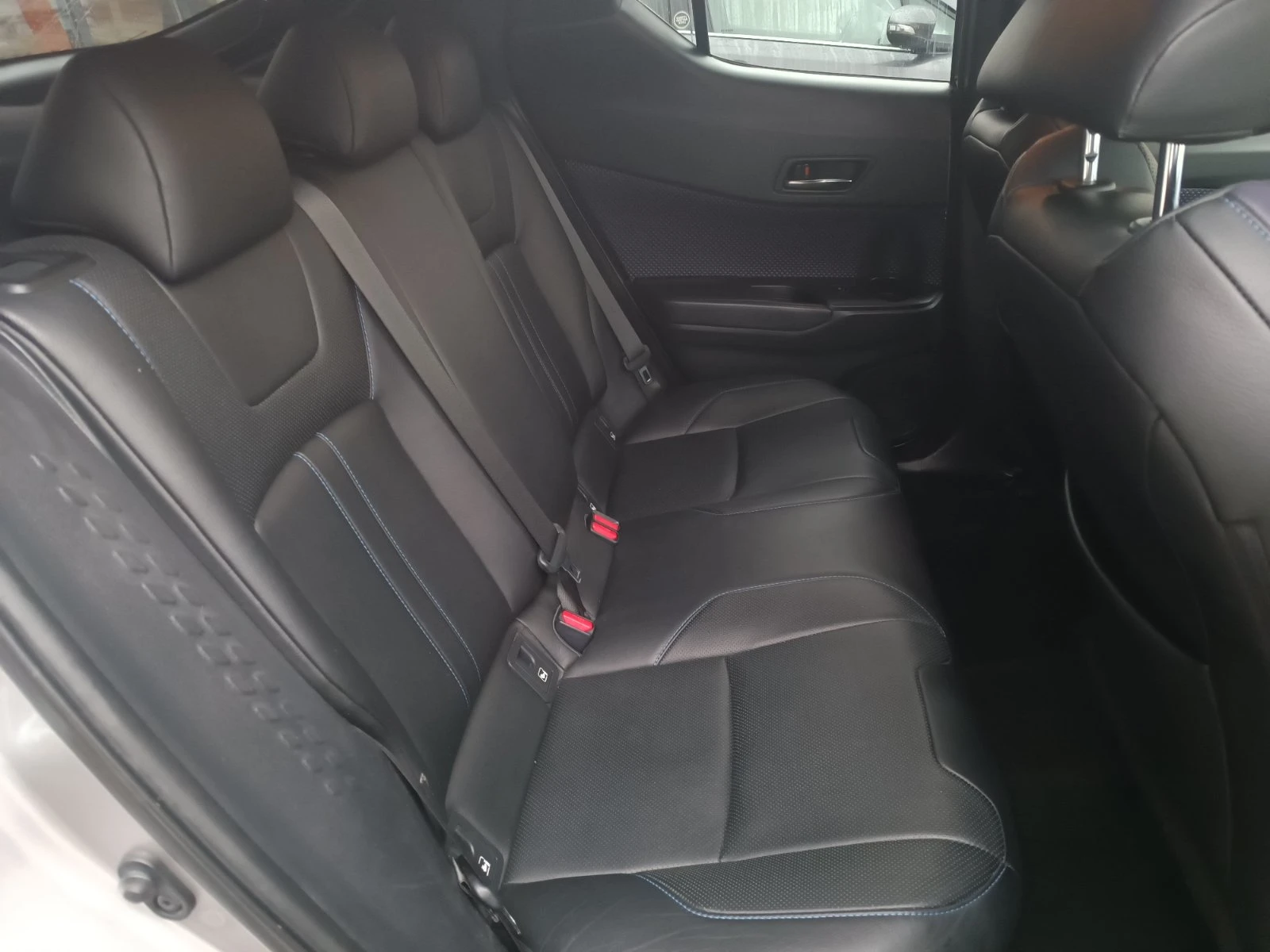 Toyota C-HR 1.8 Hybrid * FULL*  | Mobile.bg � ����������� 11