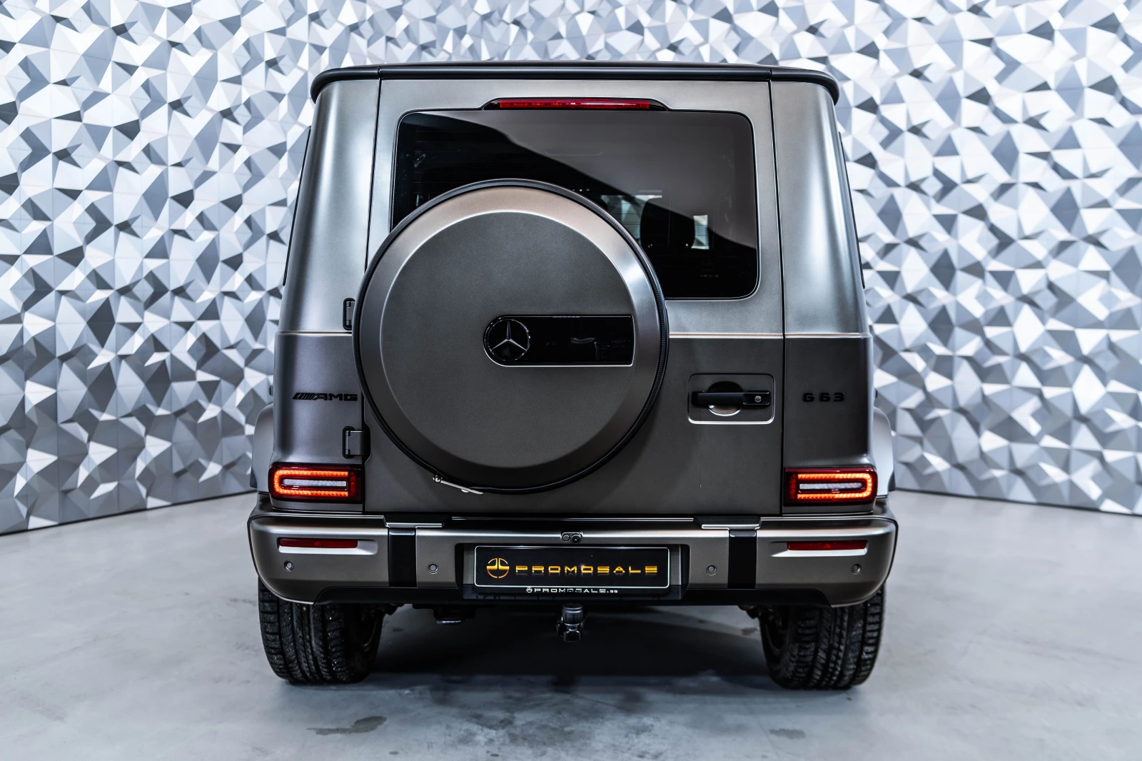 Mercedes-Benz G 63 AMG Burmester* 360* Pano - изображение 5