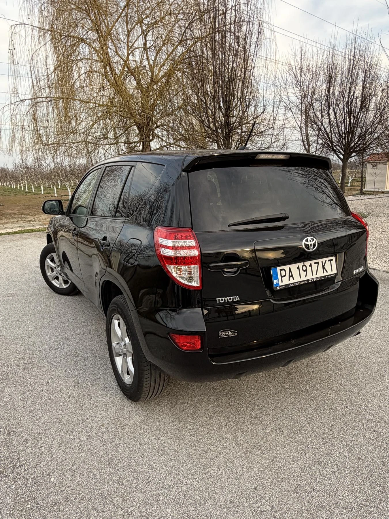 Toyota Rav4, снимка 2 - Автомобили и джипове - 53716661