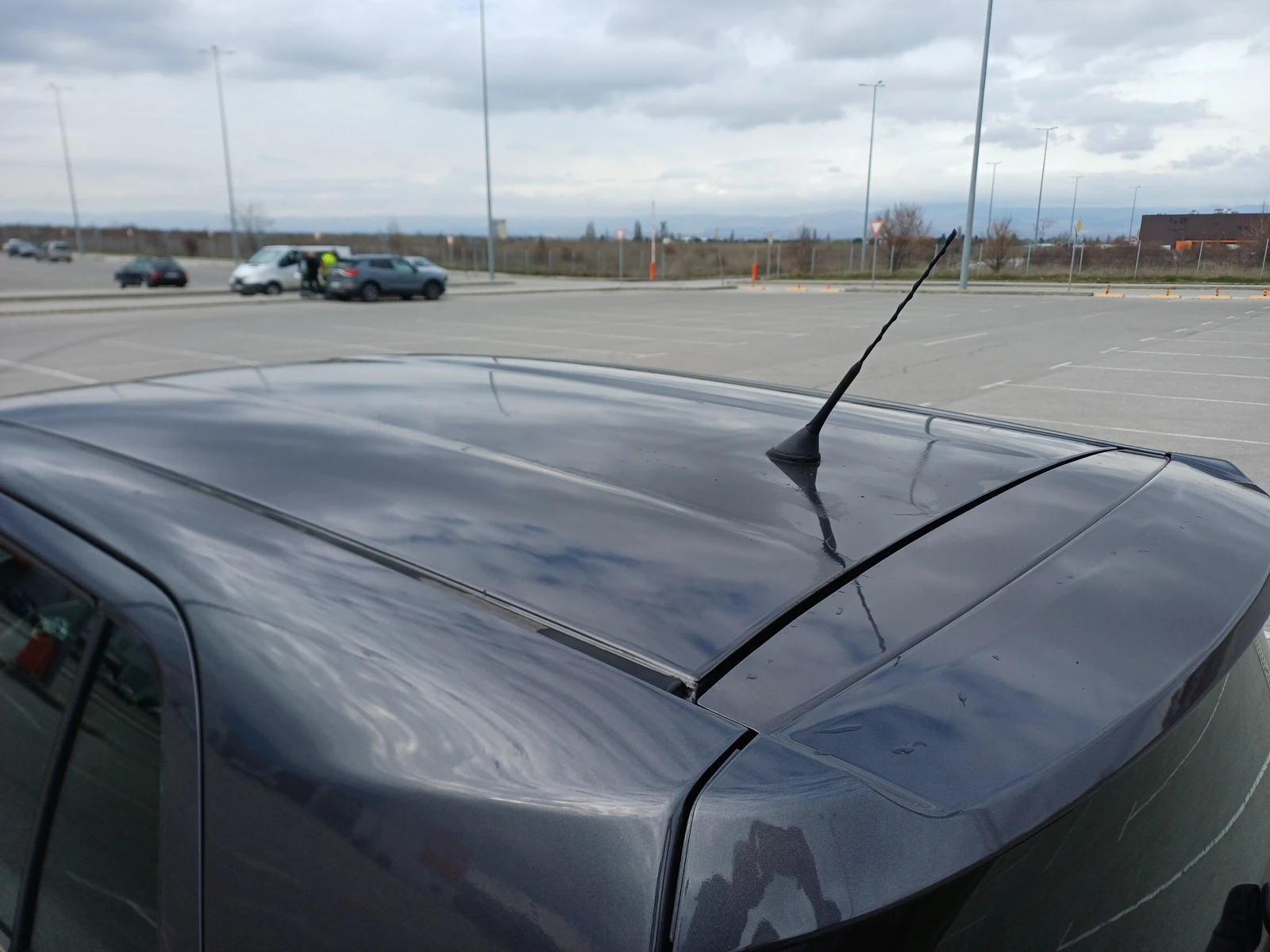 Toyota Urban Cruiser 1.4 D-4D AWD, снимка 8 - Автомобили и джипове - 54070224