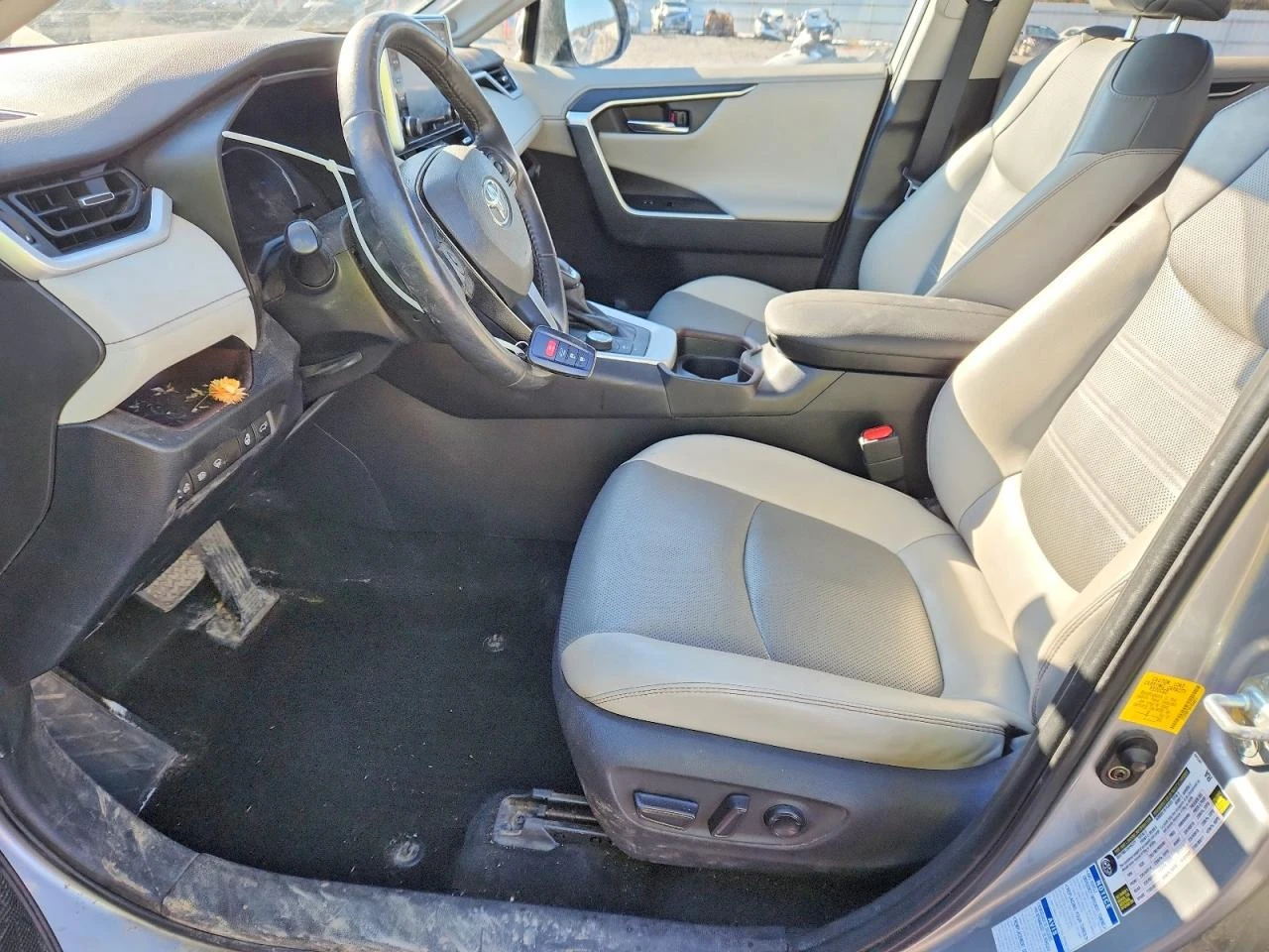 Toyota Rav4 2.5l Hybrid Limited, снимка 7 - Автомобили и джипове - 54193204