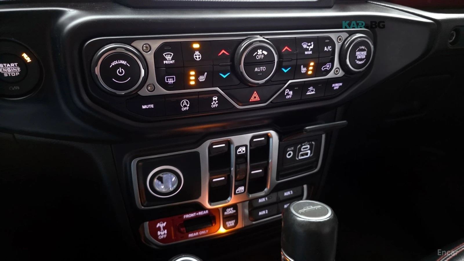 Jeep Gladiator RUBICON / DISTRONIC / ПОДГРЕВИ / КОЖЕН САЛОН, снимка 16 - Автомобили и джипове - 54597248