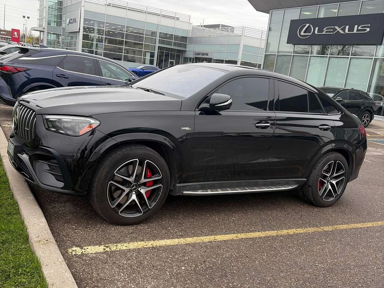 Mercedes-Benz GLE 53 4MATIC AMG /360/DIS/HUD/BURMESTER/МАСАЖИ, снимка 16 - Автомобили и джипове - 54726644