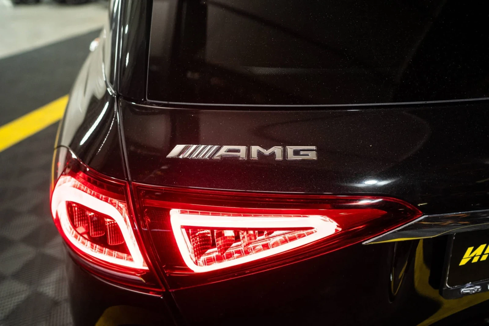 Mercedes-Benz GLE 63 S AMG V8 BITURBO LED ПАНО CARBON BURM ЛИЗИНГ 100%, снимка 5 - Автомобили и джипове - 55674850