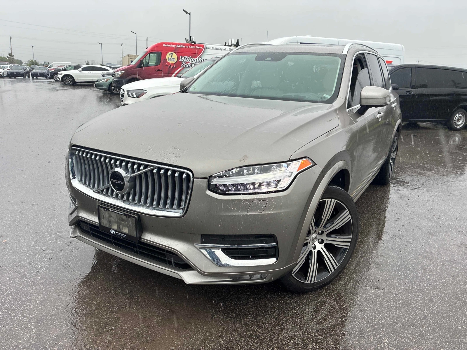 Volvo Xc90  Inscription / 360 / Dis / Hud / Bowers & Wilkins