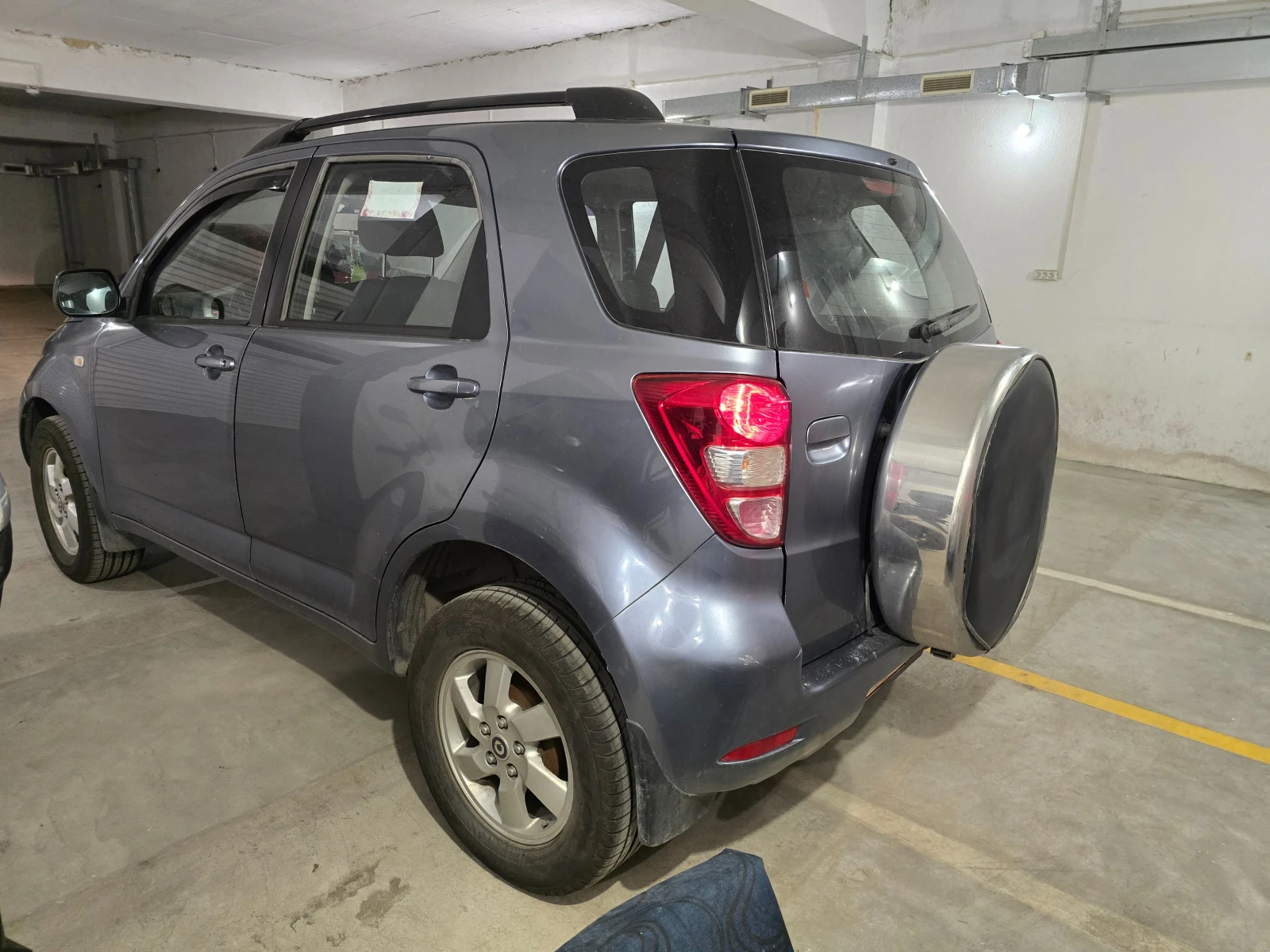 Daihatsu Terios, снимка 6 - Автомобили и джипове - 56585944