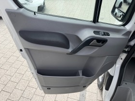 VW Crafter 9-местен Клима + Рампа за инвалиди , снимка 11