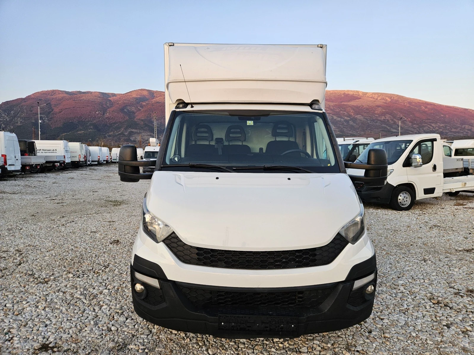 Iveco Daily 35-170, Падащ борд, Климатроник - изображение 8