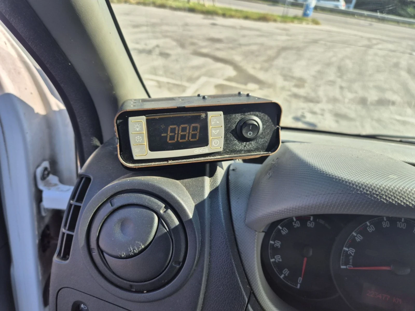 Opel Movano 2.3 Diesel - изображение 10