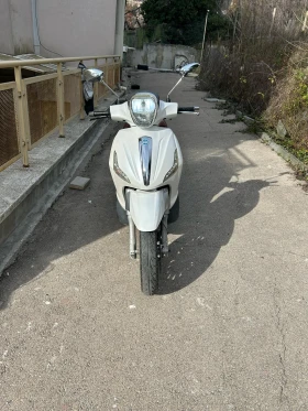 Piaggio Beverly 300, снимка 7