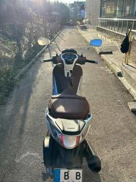 Piaggio Beverly 300, снимка 4