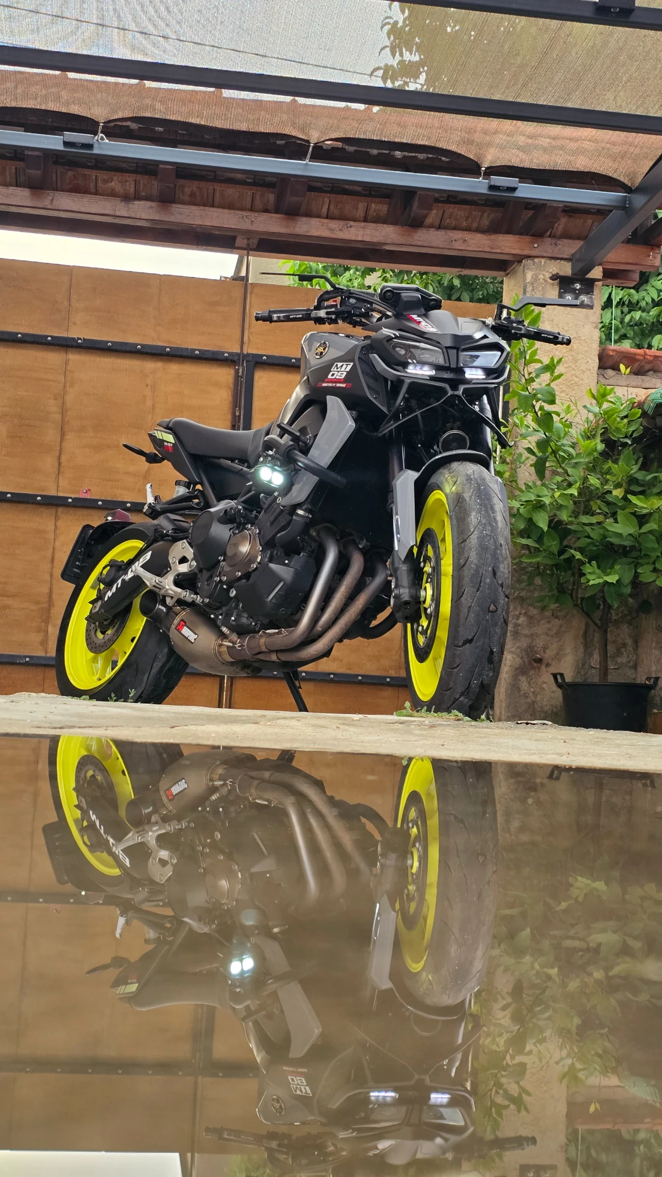 Yamaha Mt-09 2-ри собственик!, снимка 11 - Мотоциклети и мототехника - 56728860