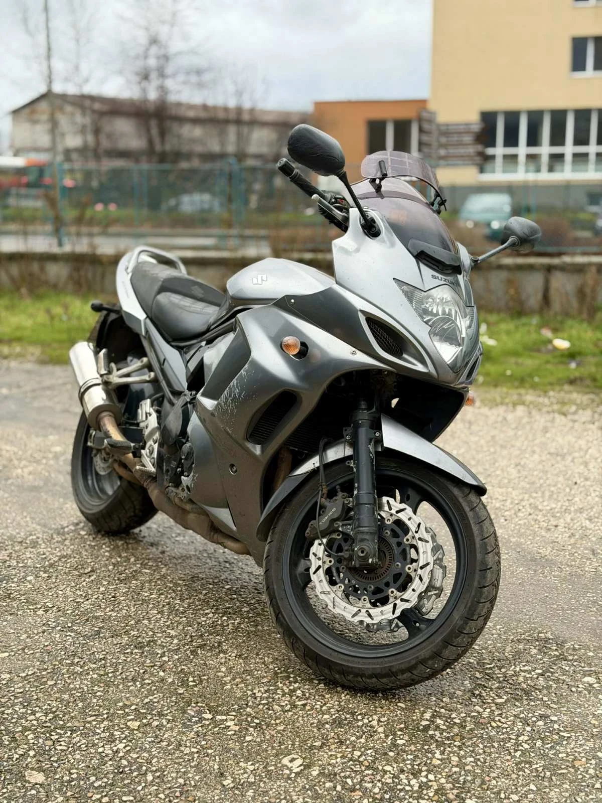 Suzuki Gsx
