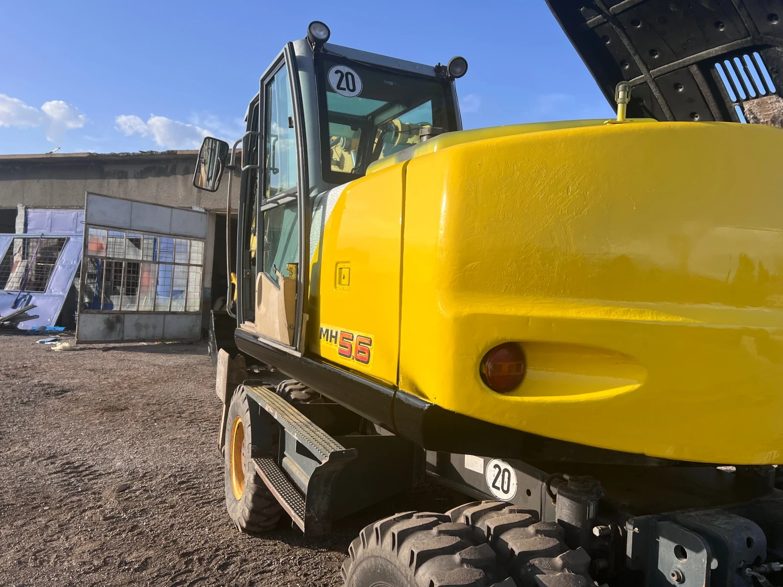 Багер New Holland MH5.6 - изображение 4