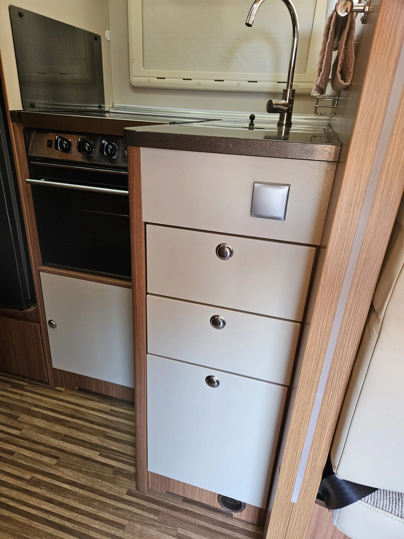 Кемпер Adria SONIC I 700SL - изображение 7