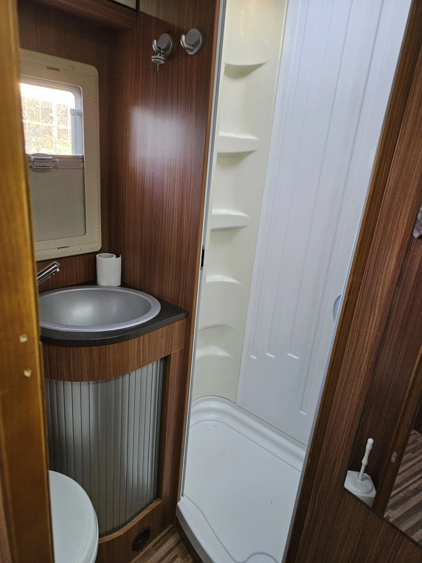 Кемпер Adria SONIC I 700SL - изображение 10