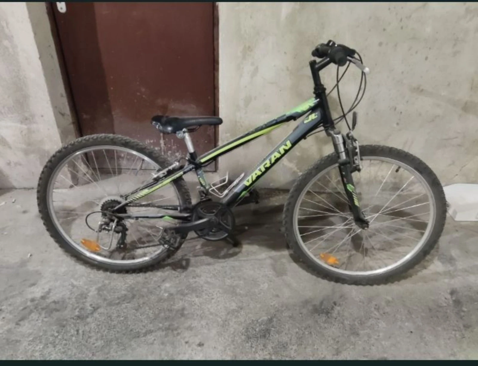 ��������� Varan | Mobile.bg � ����������� 2