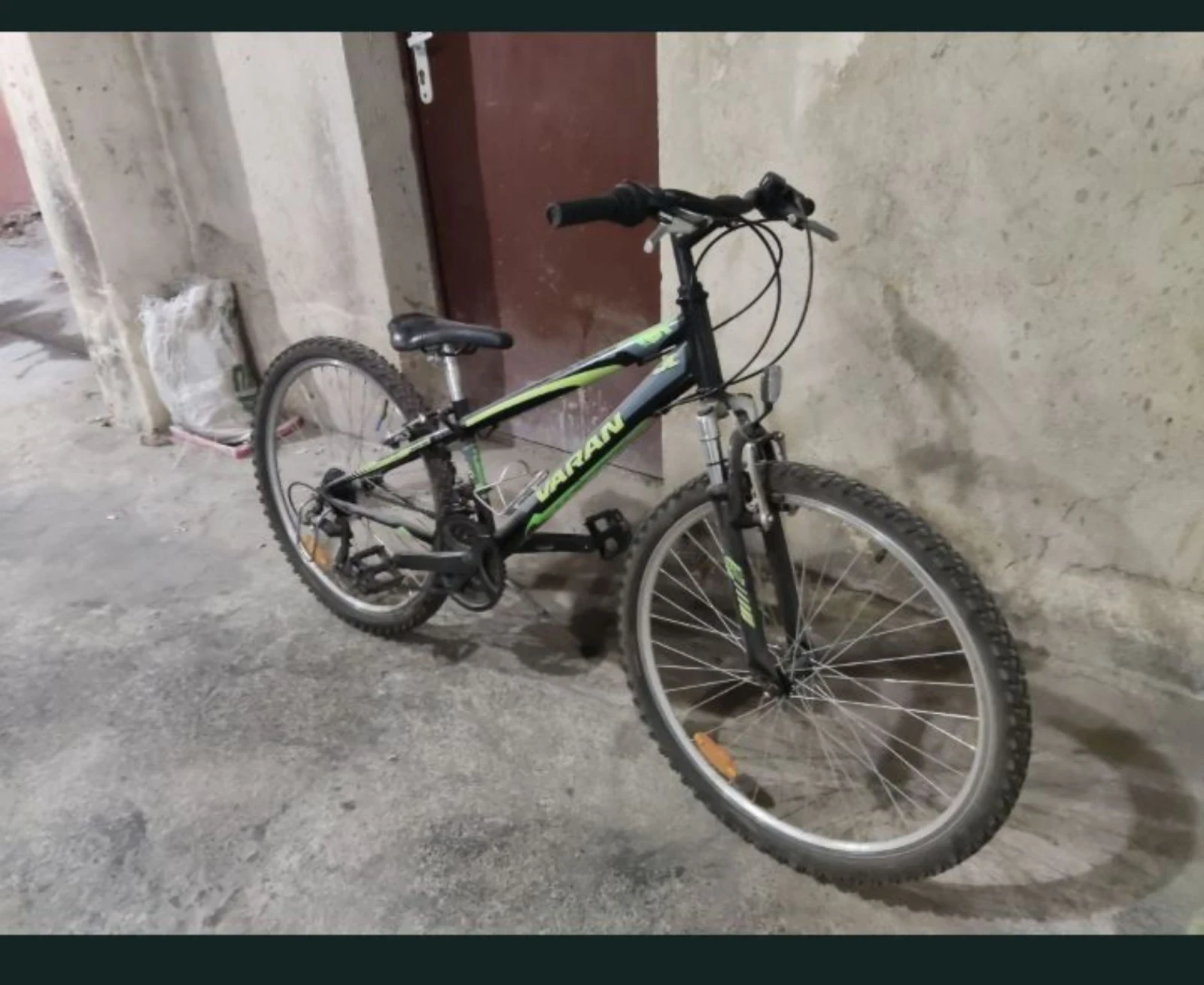 ��������� Varan | Mobile.bg � ����������� 1