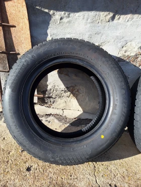 Гуми Зимни 175/65R14, снимка 3 - Гуми и джанти - 52801731