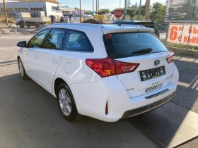 Toyota Auris 1.8 Hibrid 216000km, снимка 5