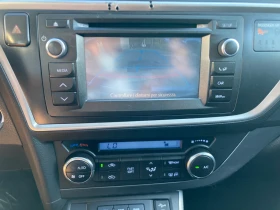 Toyota Auris 1.8 Hibrid 216000km, снимка 12