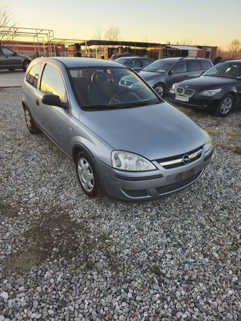 Opel Corsa 1.0, снимка 2 - Автомобили и джипове - 48097747