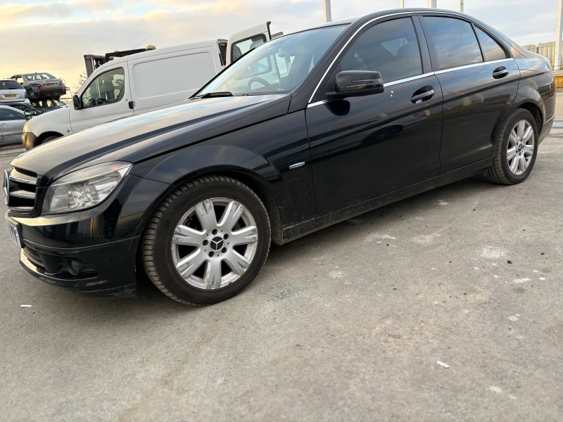 Mercedes-Benz C 220 651 2.2 на части, снимка 6 - Автомобили и джипове - 48378312