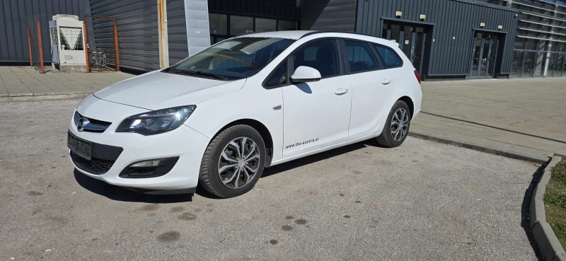 Opel Astra 1.7Cdti 110 кс, снимка 1 - Автомобили и джипове - 49469169