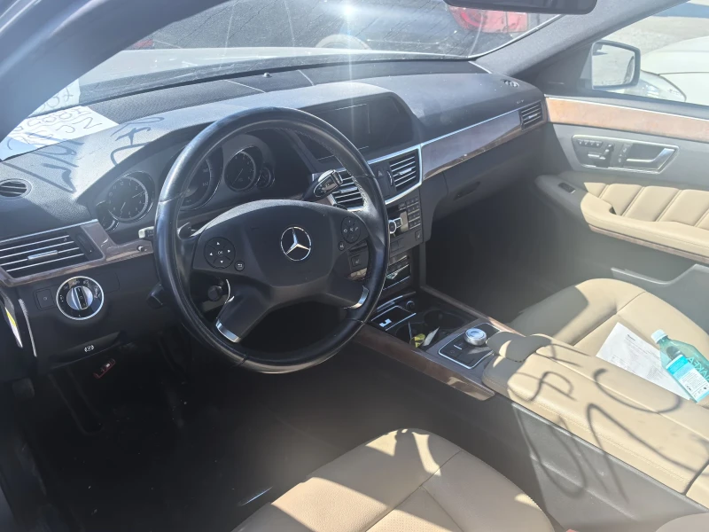 Mercedes-Benz E 350 Е350   4matic, снимка 4 - Автомобили и джипове - 49438313