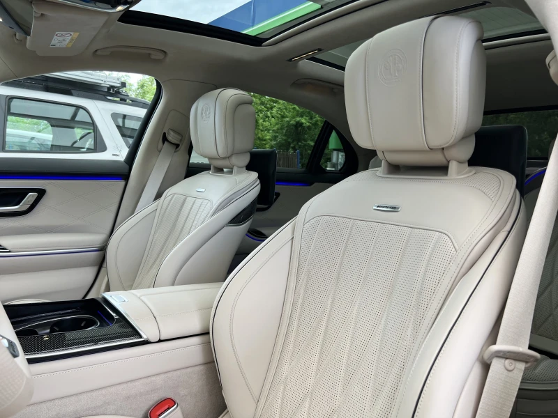 Mercedes-Benz S 63 AMG E-PERFORMANCE/FIRST CLASS/BURM/EXCLUSIV/TV/HUD/360, снимка 9 - Автомобили и джипове - 50445758