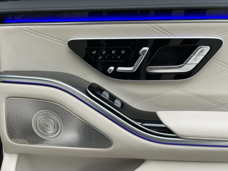 Mercedes-Benz S 63 AMG E-PERFORMANCE/FIRST CLASS/BURM/EXCLUSIV/TV/HUD/360, снимка 12 - Автомобили и джипове - 50445758