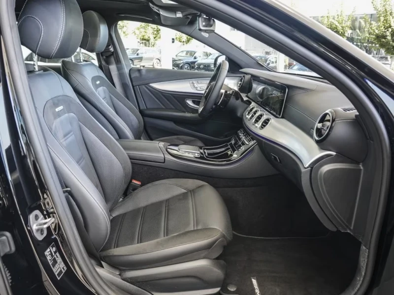 Mercedes-Benz E 53 AMG 4M+ Panorama AHK Burmester , снимка 6 - Автомобили и джипове - 51931822