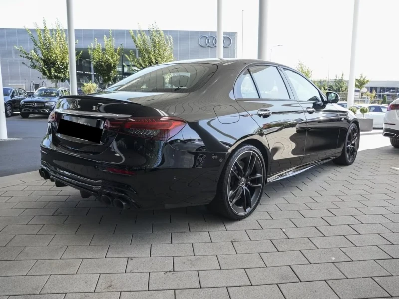 Mercedes-Benz E 53 AMG 4M+ Panorama AHK Burmester , снимка 2 - Автомобили и джипове - 51931822